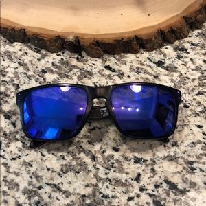 Oakley Holbrook Sunglasses 😎